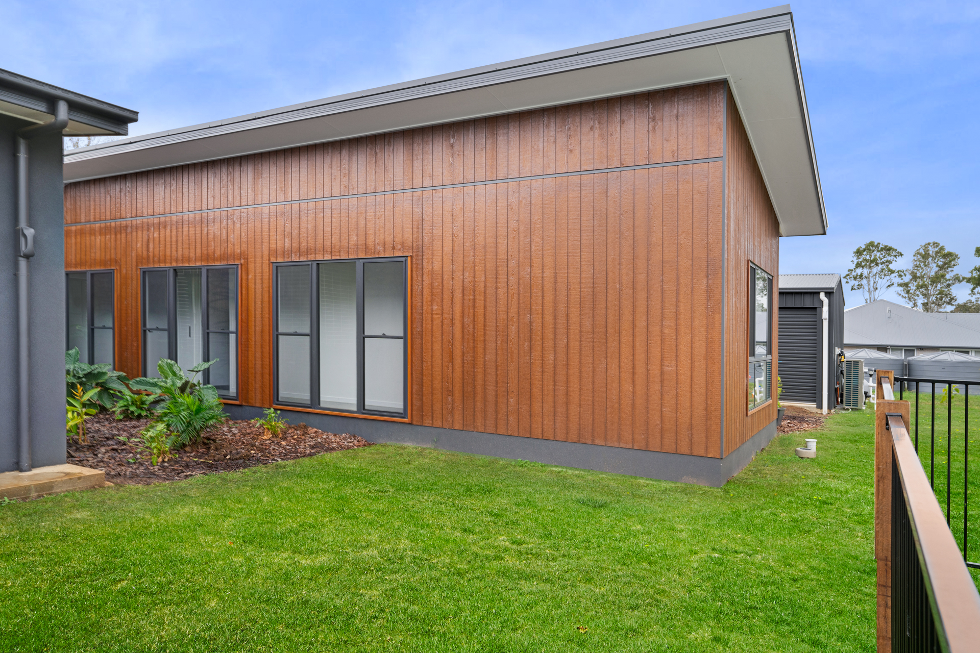Photograph of a home built by Zerner Building Co.